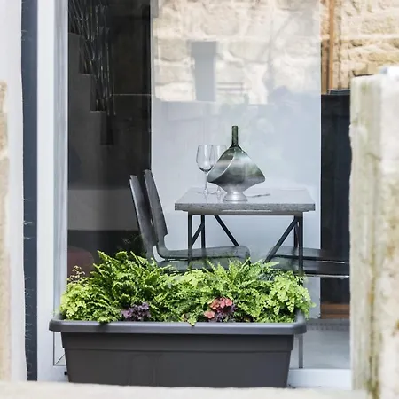 Guestready - Luxus Apts - Alves Da Veiga Garden