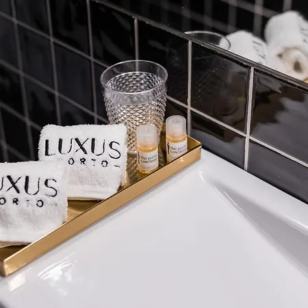 Guestready - Luxus Apts - Alves Da Veiga Garden * Oporto